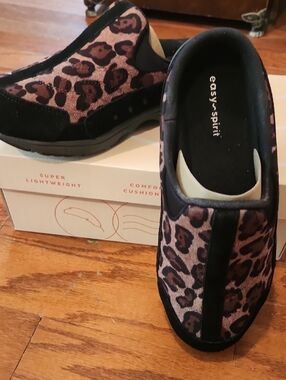 Easy Spirit Leopard Print Slip-On Mules in Brown and Black